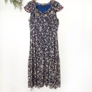LANE BRYANT • Flutter Sleeve Blue‎ Floral Maxi Dress